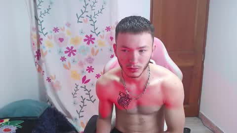 ariana_esteban07 online show from February 23, 10:56 am