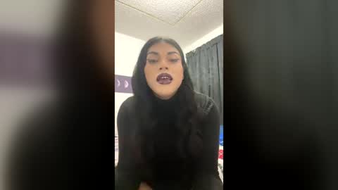 Snapshot of ariana_rodriguez_ chatting on June 20, 4:54 pm Ariana Rodriguez trans Girl online show from June 20, 4:54 pm