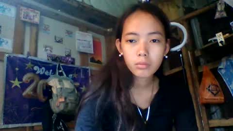 Snapshot of ariana_sweet25 chatting on December 23, 6:11 am ariana_sweet25 online show from December 23, 6:11 am