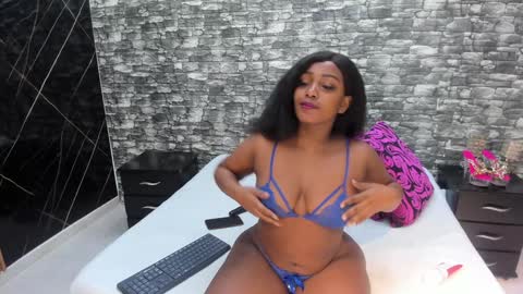 Ariana online show from January 26, 12:11 pm