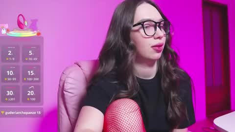 arianahot777 online show from April 15, 9:04 pm