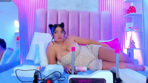 ArianaRougee online show from July 4, 5:35 am