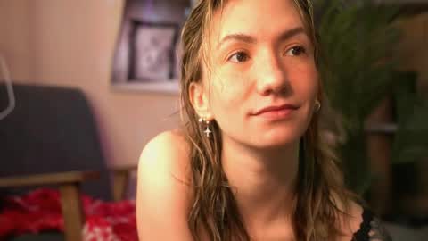 Olivka online show from May 3, 8:20 am