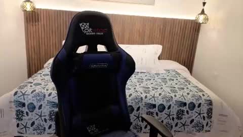 Arianna online show from June 17, 3:09 am