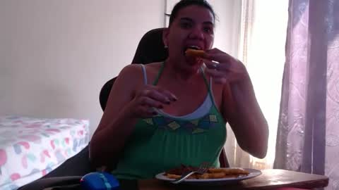 ariannaloovel online show from September 29, 6:24 pm