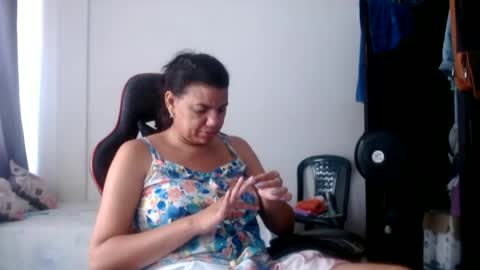 Snapshot of ariannaloovel chatting on June 12, 6:07 pm ariannaloovel online show from June 12, 6:07 pm