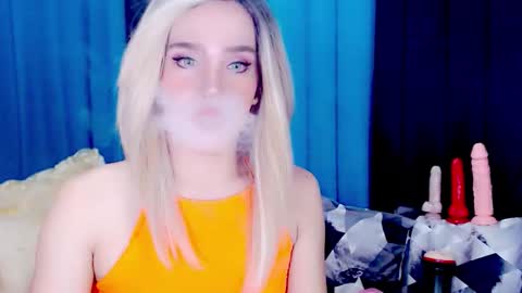 ARIANNE CUMS  online show from February 17, 8:22 am