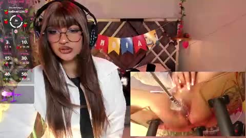 Aria online show from June 23, 1:09 pm