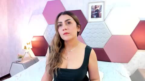 aria online show from April 25, 6:05 pm