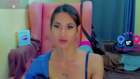 Snapshot of ariba_aribats chatting on April 8, 8:14 am VAL online show from April 8, 8:14 am