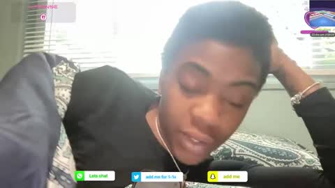 arielbliss69 online show from April 28, 2:44 pm