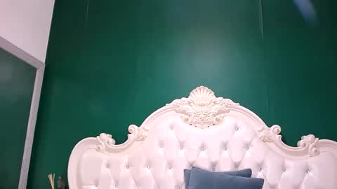 Ariel online show from August 2, 10:08 pm