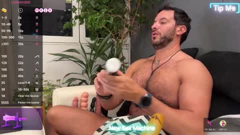 Ariel online show from March 2, 4:25 am