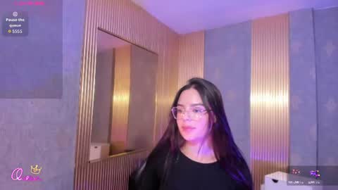 ariiaa_tay1 online show from June 13, 11:41 am