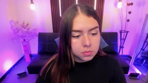  Arianna  online show from January 18, 4:55 pm