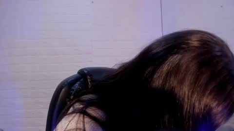 aris_logan online show from May 13, 8:23 am