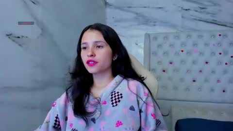 arisha_lee2 online show from July 9, 10:36 pm