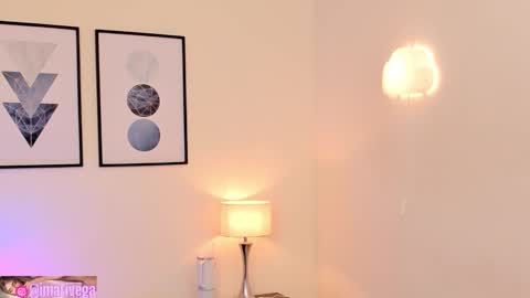   Nice to meet you  thumb up me please its important I  LOOK MY BIO DOWN online show from January 12, 10:37 pm