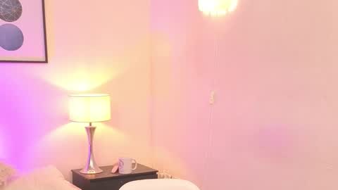   Nice to meet you  thumb up me please its important I  LOOK MY BIO DOWN online show from February 26, 7:24 pm