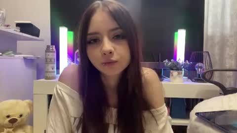 Bella online show from July 30, 7:40 am