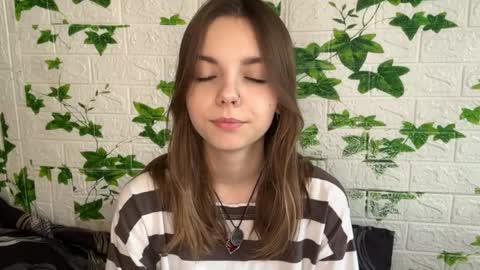 Lisa online show from May 23, 6:51 am