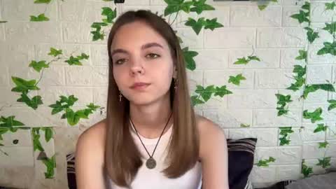 Snapshot of armandahaley chatting on June 25, 2:10 pm Lisa online show from June 25, 2:10 pm