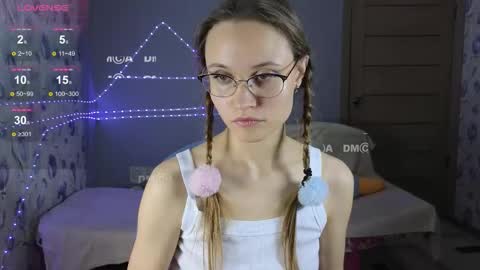 armurra online show from October 23, 3:33 pm