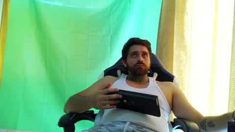 aronmiller online show from May 28, 8:06 pm