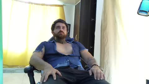 aronmiller online show from May 31, 3:41 pm