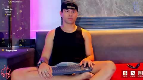 Aroon   online show from March 9, 9:30 pm