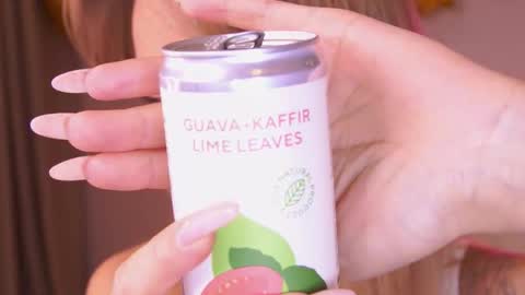 Snapshot of artease chatting on December 19, 1:18 pm Arti Next Streams - online show from December 19, 1:18 pm