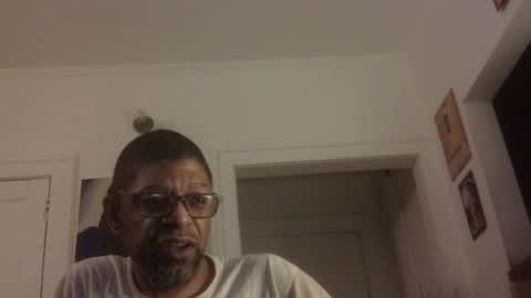 Snapshot of arteblazze chatting on June 13, 3:37 am Arteblazze not daddy boy bitch or nigga online show from June 13, 3:37 am