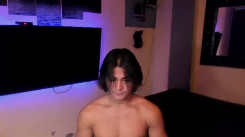 Snapshot of arthur_hunter chatting on June 22, 11:46 pm I AM HERE online show from June 22, 11:46 pm