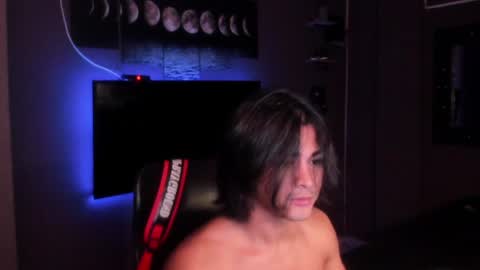 Snapshot of arthur_hunter chatting on July 26, 10:05 pm I AM HERE online show from July 26, 10:05 pm