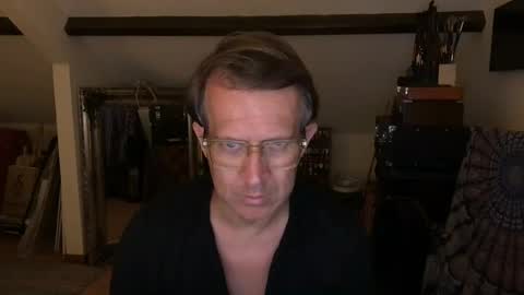 artisterotic online show from July 7, 11:09 pm