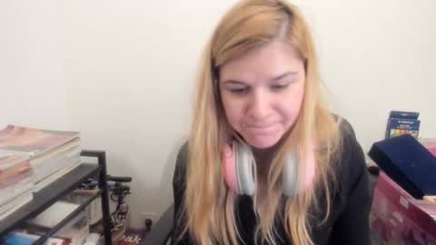 MIA online show from February 19, 11:56 pm