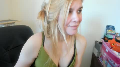 MIA online show from March 1, 11:01 am