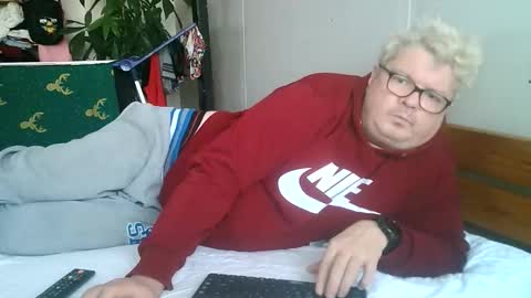 artuditu36 online show from January 6, 12:53 pm