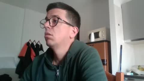 arturpaulval online show from March 23, 3:49 pm