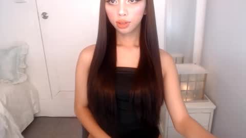Snapshot of ary_99x chatting on April 21, 3:02 am Ariella online show from April 21, 3:02 am