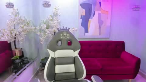Snapshot of ary_gala chatting on July 18, 3:33 am ARY. online show from July 18, 3:33 am