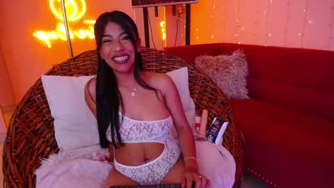 Snapshot of arya_noir chatting on February 14, 1:08 pm Arya online show from February 14, 1:08 pm