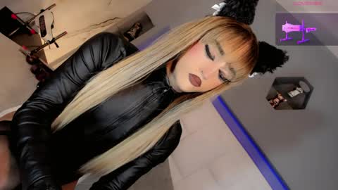 aryajanee online show from April 8, 5:51 am