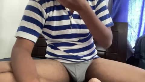 aryan_980763874 online show from February 15, 6:54 am