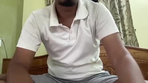 Snapshot of aryan_980763874 chatting on May 15, 11:01 pm aryan_980763874 online show from May 15, 11:01 pm