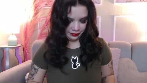 Ary  online show from March 13, 7:09 pm