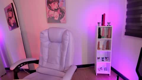 Asami  online show from February 17, 8:59 pm