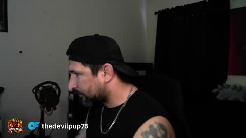 Snapshot of asanator101 chatting on July 16, 6:25 pm devilPup75 online show from July 16, 6:25 pm