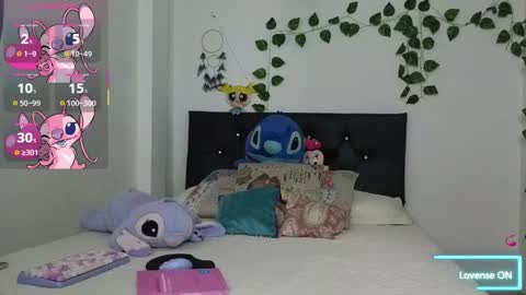 Snapshot of asenaesmee chatting on October 21, 7:03 pm Asena online show from October 21, 7:03 pm