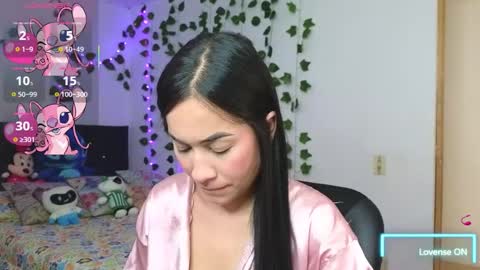 Snapshot of asenaesmee chatting on March 2, 4:14 pm Asena online show from March 2, 4:14 pm